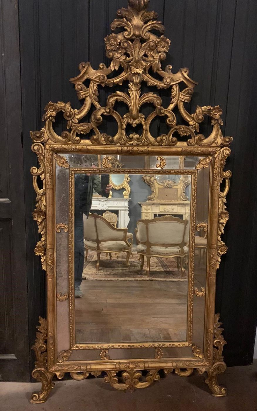 specc310 - gilded and sculpted wooden mirror, second half of the 19th century, measures 95 cm wide x 177 cm high